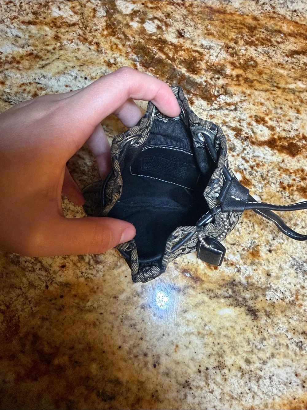 Coach vtg Signature Drawstring pouch